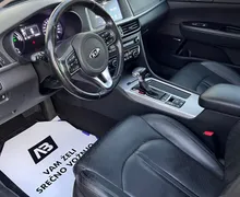 Notranja slika - KIA Optima - 2.0 PHEV+ACC+LAS+MRTVI KOT+PANORAMA+HI-FI - 10 - Predogledna slika