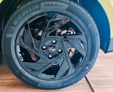 Zunanja slika - Hyundai i20 - 1.0 T-GDI STYLE BLACK LINE AVT-17 COL-WINTER-VIDEO - 4 - Predogledna slika