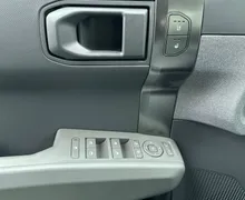 Notranja slika - KIA EV3 - SKY 58.3 kWh baterija - 13 - Predogledna slika