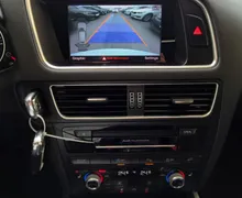 Notranja slika - Audi Q5 - 2.0TDI-QUATTRO-3XS-LINE-PANORAMA-ACC-KAMERA-20COL- - 9 - Predogledna slika