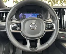 Notranja slika - Volvo XC60 - B4D AWD Plus Dark Avt. - 14 - Predogledna slika