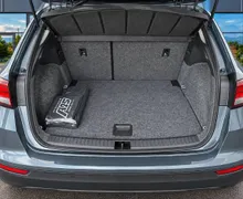 Notranja slika - Seat Arona - 1.0 Eco TSI Style DSG-SLO-LED-ACC-PDC-Vzv.kamera.. - 7 - Predogledna slika