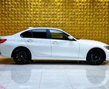 Notranja slika - BMW serija 3: - 320d xDrive AUT.-KAMERA-GRETJE-EL PRTLJAZNIK - 12 - Predogledna slika