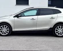 Zunanja slika - Volvo V40 Cross Country - 2.0TD+NAV+VIRTUAL+PDC+ALU - 5 - Predogledna slika