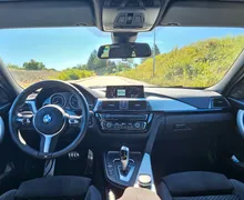 Notranja slika - BMW Serija 3 - 320d xdrive touring M sport - 11 - Predogledna slika