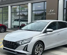 Zunanja slika - Hyundai i20 - 1.0 T-GDI Comfort DCT°°16col°°Winter°°Rg - 2 - Predogledna slika
