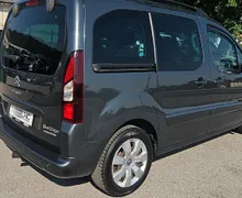Zunanja slika - Citroën Berlingo - 1.6 HDI 120ks °6-PRESTAV° °LED° °PARK.SENZORJI° - 4 - Predogledna slika