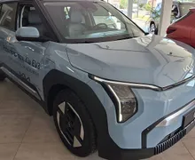 Zunanja slika - KIA EV3 - 58.3 kWh baterija. 150 kW  204 KM  Sky - 3 - Predogledna slika