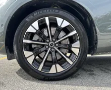 Notranja slika - Volvo XC60 - T6 AWD Recharge Twin Engine Plus Dark Avt. - 9 - Predogledna slika