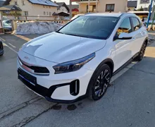 Zunanja slika - KIA XCeed - 1.6 T-GDi EX Way 7DCT - 3 - Predogledna slika
