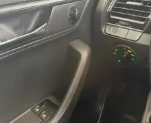 Zunanja slika - Škoda Fabia - 1.0 Tsi Monte Carlo+4xAlu.Slo.1.Lastnik - 5 - Predogledna slika