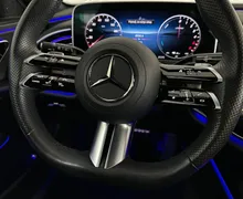 Notranja slika - Mercedes-Benz E-Razred - 300de |4MATIC|AMG Line|ACC|Kamera|Kljuka|Gretje|.. - 12 - Predogledna slika
