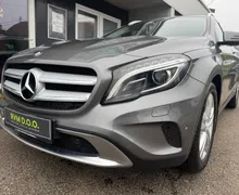Zunanja slika - Mercedes-Benz GLA-Razred - STYLE°1.LAST°SLO°LED°DIG.KLIMA°PARK.SEN°96.000 KM - 2 - Predogledna slika