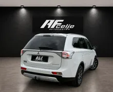 Zunanja slika - Mitsubishi Outlander - 2.2D-4X4-XENON-NAVI-KAMERA-LIZING TUJCE-ŠIBEDAH- - 5 - Predogledna slika