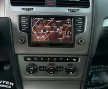 Notranja slika - Volkswagen Golf Variant - 1.6 TDI-H LINE-BI XENON+MASAŽA-LIZING ZA TUJCE- - 12 - Predogledna slika