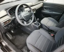 Notranja slika - Dacia Sandero - 1.0-TCE-STEPWAY-1-LASTNIK-1-BARVA-SLO-POREKLO-LED-LUCI-LPG-PLIN-T - 13 - Predogledna slika