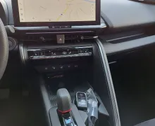Zunanja slika - Toyota C-HR - 2.0 hibrid  HEV  GR SPORT PREMIERE - 10 - Predogledna slika