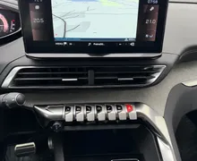Notranja slika - Peugeot 3008 - 1.5 HDI Aut.GT-Line-SLO-Mrtvi kot-Aktivni tempom.. - 9 - Predogledna slika