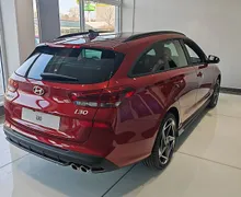 Zunanja slika - Hyundai i30 Wagon - 1.6 FL II. PREMIUM   N-LINE. SMART. WINTER. rg 7-s - 4 - Predogledna slika