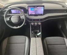 Notranja slika - Škoda Superb - Combi 2.0 TDI Selection DSG... - 10 - Predogledna slika