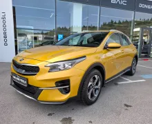 Zunanja slika - KIA XCeed - 1.0 T-GDi - SLOVENSKI - POTRJENA SERVISNA KNJIGA - 1 - Predogledna slika