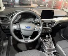 Notranja slika - Ford Focus - 1.0 - 11 - Predogledna slika