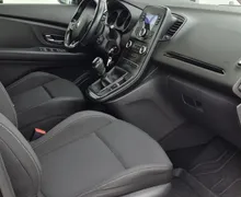 Zunanja slika - Renault Scénic - Grand Scenic Grand  TCe 115 Energy Zen - 11 - Predogledna slika