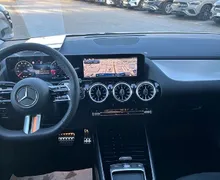 Zunanja slika - Mercedes-Benz GLA-Razred - 180 AMG Line EDITION Avt - 7 - Predogledna slika