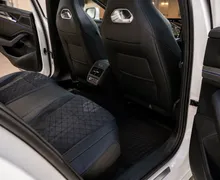 Notranja slika - Volkswagen Passat - R-Line SLO.DSG.MAX OPREMA. PANORAMA. MASAŽA - 11 - Predogledna slika