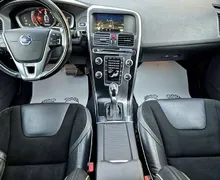 Zunanja slika - Volvo XC60 - D4 R-Design NAVI F1 VL. KLJUKA 1.LETNO JAMSTVO - 8 - Predogledna slika