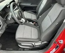 Notranja slika - KIA Stonic - 1.0 T-GDi LX Urban+ DCT - 10 - Predogledna slika
