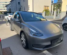 Zunanja slika - Tesla Model Y - 3D3 / 3D7 - 1 - Predogledna slika
