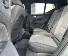 Notranja slika - Volvo XC40 - B3P Plus Dark Avt - 11 - Predogledna slika