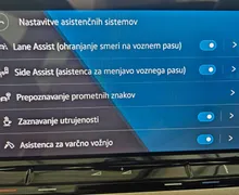 Notranja slika - Volkswagen Golf Variant - 2.0 TDI Life DSG 110 150 - 8 - Predogledna slika