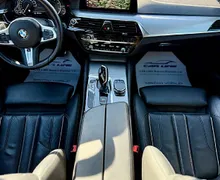 Zunanja slika - BMW Serija 5 - Touring: 520d xDrive Touring|M SPORT|HUD|PANO.|KLJUKA|AD - 8 - Predogledna slika