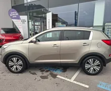 Zunanja slika - KIA Sportage - 2WD 1.7 TD - SLOVENSKI + ZNANA ZGODOVINA + KLJUKA - 4 - Predogledna slika
