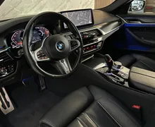 Notranja slika - BMW serija 5: - 520d |xDrive|M|Laser|ACC|Kamera|HUD|Memory|Gretje| - 8 - Predogledna slika