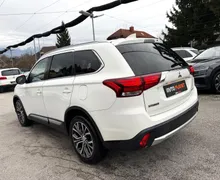 Zunanja slika - Mitsubishi Outlander - 2.2 DI-D 4WD AUT INSTYLE 7SEDEŽEV XENON ACC KAMERA - 3 - Predogledna slika