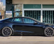 Zunanja slika - Tesla Model S - Plaid - 4 - Predogledna slika
