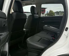 Notranja slika - Mitsubishi Outlander - 2.2D-4X4-XENON-NAVI-KAMERA-LIZING TUJCE-ŠIBEDAH- - 10 - Predogledna slika