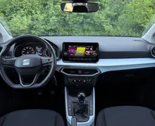 Notranja slika - Seat Arona - 1.0 TSI|110ks|1.lastnica|SLO|kot nov|FINANCIRANJE - 10 - Predogledna slika