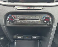 Notranja slika - KIA Ceed - 1.0 T-GDI EX Champion ISG - 19 - Predogledna slika