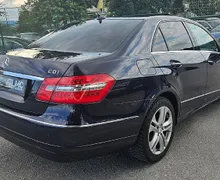 Zunanja slika - Mercedes-Benz E-Razred - 220 CDI °AUT° 170ks AVANTGARDE °XENON° °STR.OKNO° - 6 - Predogledna slika