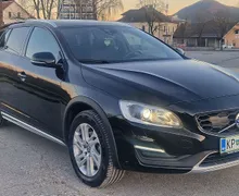 Zunanja slika - Volvo V60 Cross Country - D3 + MAX ZGODOVINA + BREZ POLOGA TUDI ZA TUJCE - 8 - Predogledna slika