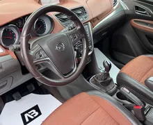 Notranja slika - Opel Mokka - 1.4 Turbo+XENON+NAVI+R.KAMRA - 10 - Predogledna slika