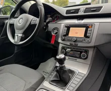 Zunanja slika - Volkswagen Passat - 2.0 TDI Comfortline 140PS NAVI PDC ALU LEANPAY - 14 - Predogledna slika