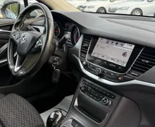 Notranja slika - Opel Astra - Sports Tourer 1.6 CDTI Enjoy SAMO 107.000 KM - 11 - Predogledna slika