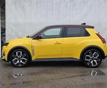 Zunanja slika - Renault 5 E-tech - Techno EV40 + Paket Zima Udobje-Vožnja Parkiranje - 7 - Predogledna slika