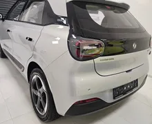 Zunanja slika - Dongfeng Box - 42.3 kWh 70 kW- SILVER- - 14 - Predogledna slika