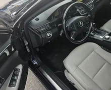 Zunanja slika - Mercedes-Benz E-Razred - 220 CDI °AUT° 170ks AVANTGARDE °XENON° °STR.OKNO° - 9 - Predogledna slika